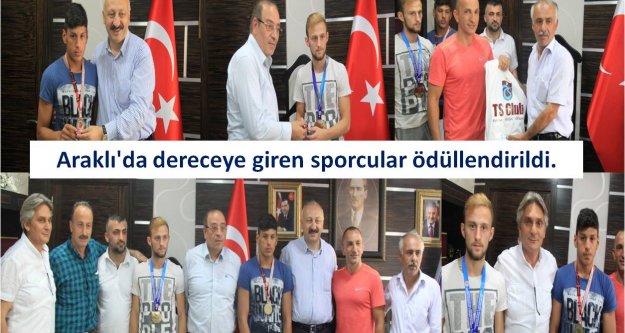 Araklı'da dereceye giren sporcular ödüllendirildi.