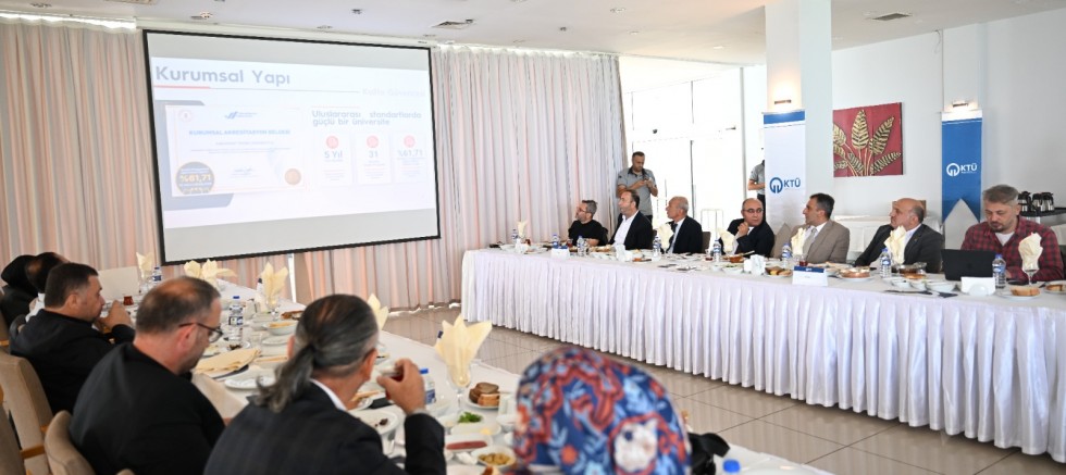 KTÜ’nün Yükselen Başarı Grafiği ve Yeni Dönem Vizyonu Kamuoyuna Açıklandı - EĞİTİM