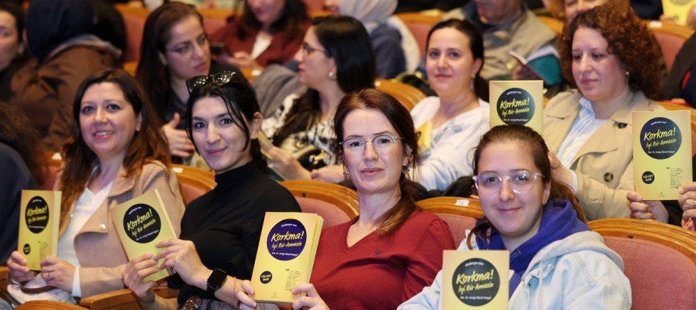 ‘ÇEKMECEM’DE KİTAP VAR’IN BU AYKİ KONUĞU SANİYE BENCİK KANGAL OLDU - KİTAP