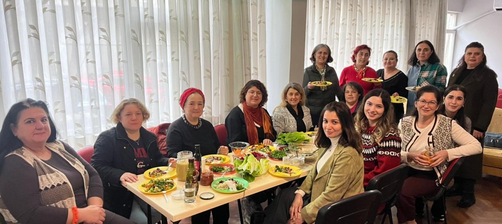 Dr. Meryem Demirkır: “Sağlıklı beslenmenin püf noktalarını ve glutensiz mutfağın iyileştirici gücünü anlattı” - SAĞLIK