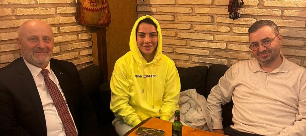 Dünya Şampiyonu Çarşıbaşı’nda… - SPOR