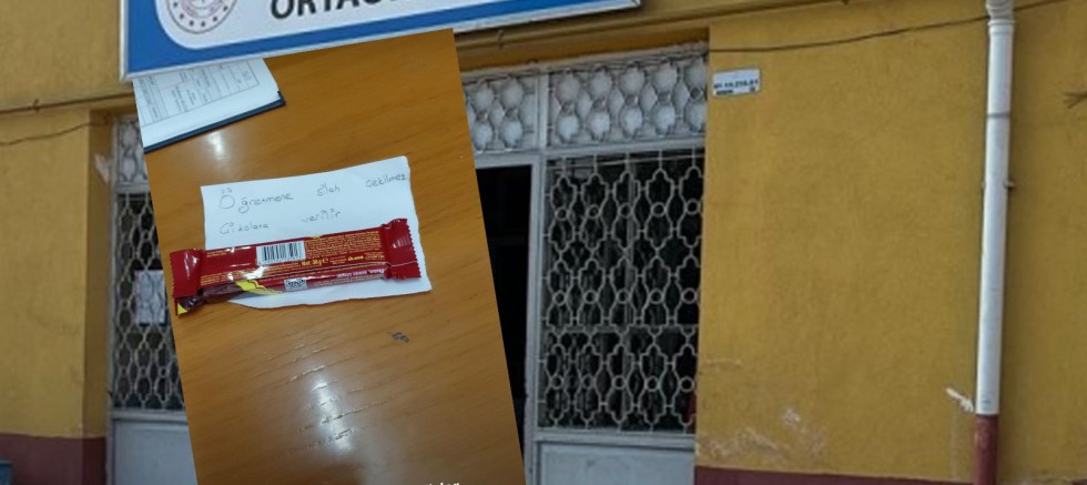 Mehmet Hayal’in masasına bırakılan bir not... - EĞİTİM