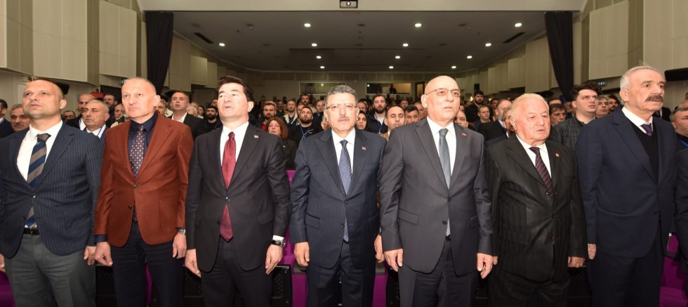 TESOB Genel Kurulu’nda Metin Kara yeniden başkanlığa seçildi - EKONOMİ